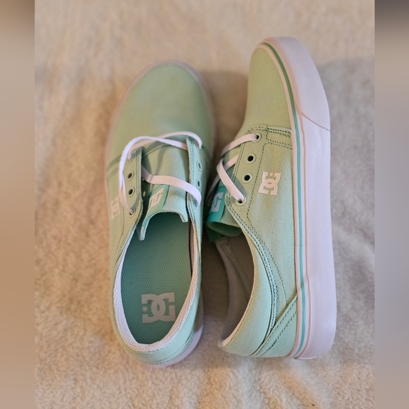 Mint DC womens sneakers - Picture 3 of 6